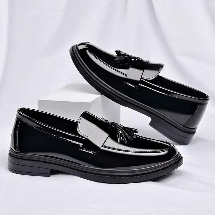 Mocassins en cuir verni pour hommes, chaussures décontractées à la mode, chaussures d'affaires noire