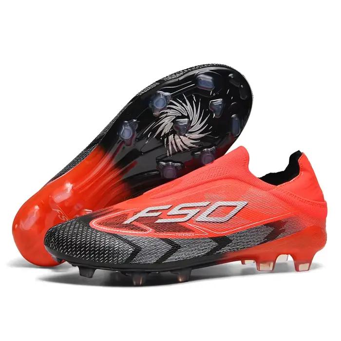 Nouvelles chaussures de football noires et rouges pour hommes, à enfiler, antidérapantes, crampons d