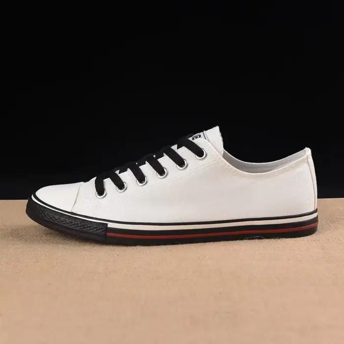 2025 chaussures de mode hommes chaussures en tissu noir blanc chaussures Cool jeunes hommes chaussur