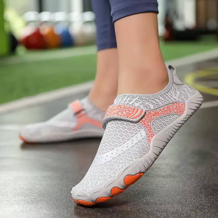 Chaussures de sport d'intérieur pour femmes et hommes : silencieuses, à semelles souples, antidérapa