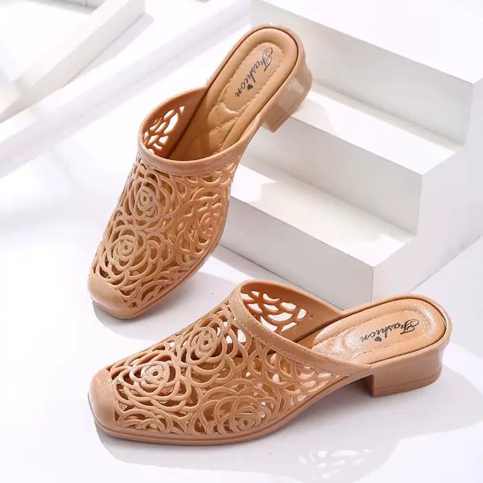 Chaussures de gelée diapositives, pantoufles souples pour maman, vêtements d'extérieur, talons mi-ha