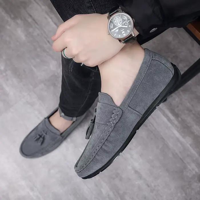 Mocassins à semelle souple confortables pour hommes, chaussures décontractées en plein air, chaussures en cuir à la mode, chaussures de conduite plates pour hommes, automne