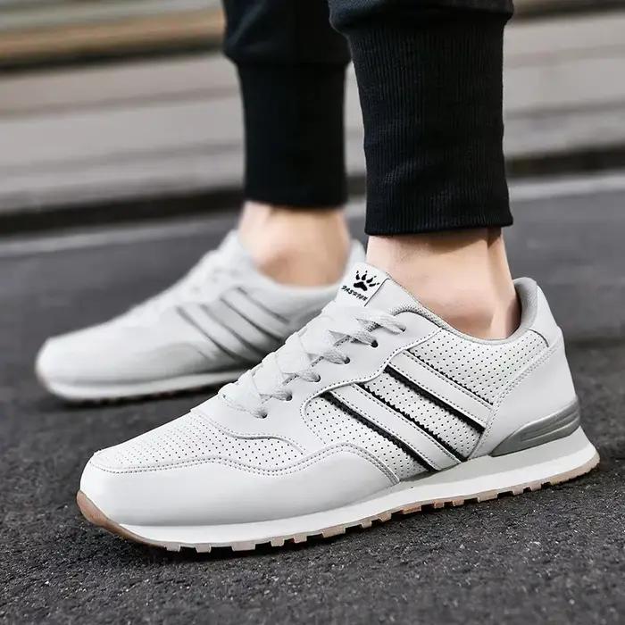 Chaussures de sport décontractées pour homme, printemps automne, respirantes, semelle EVA, cuir artificiel, lacets, confort et style pour chaque sortie