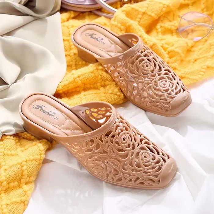 Chaussures de gelée diapositives