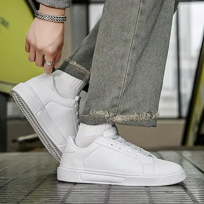 Chaussures pour hommes baskets blanches en cuir PU solide