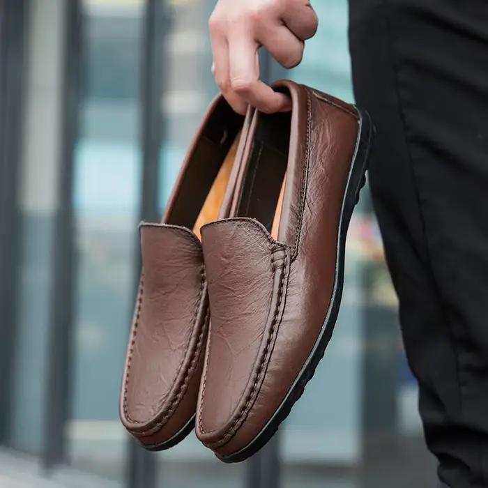 Mocassins italiens en cuir véritable pour hommes, chaussures de marque de luxe décontractées, respirantes, à enfiler, chaussures de conduite