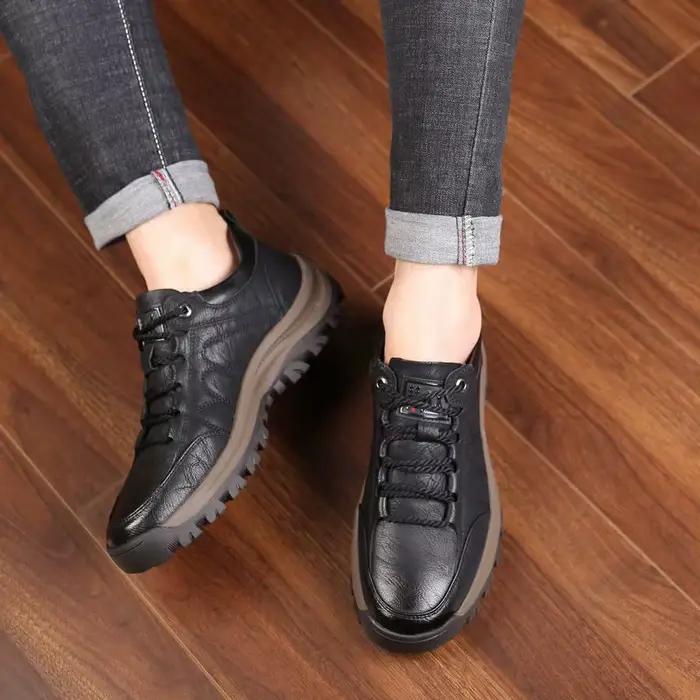 Chaussures d'escalade en plein air, nouvelles chaussures de sport pour hommes, confortables, polyvalentes, à semelle souple, chaussures décontractées pour personnes d'âge moyen et âgées