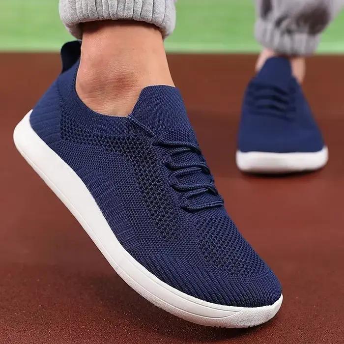 Chaussures pieds nus à bout large pour hommes