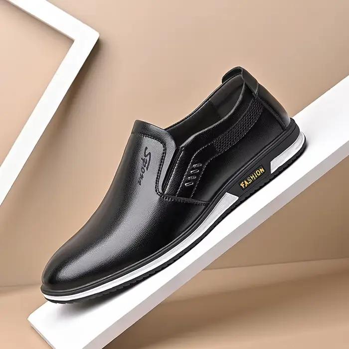 Mocassins en cuir pour hommes, chaussures décontractées de haute qualité, chaussures de conduite pour hommes, chaussures unisexes d55, nouvelle collection