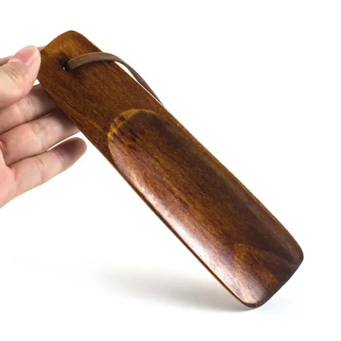 Corne à chaussures en bois professionnelle, durable, cuillère à chaussures professionnelle, outils pour la maison, lève-chaussures utile, 15.5cm, 1 pièce