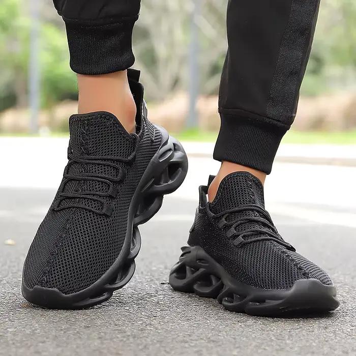 Chaussures de course légères et respirantes homme été baskets décontractées maille noire pour course jogging tennis promenade offerte occasion spéciale