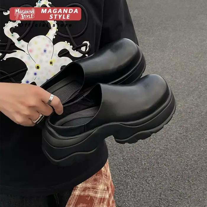 Pantoufles en cuir de pain pour hommes avec une augmentation de hauteur de 6 cm petite stature sans talons mules en noir simple et décontracté