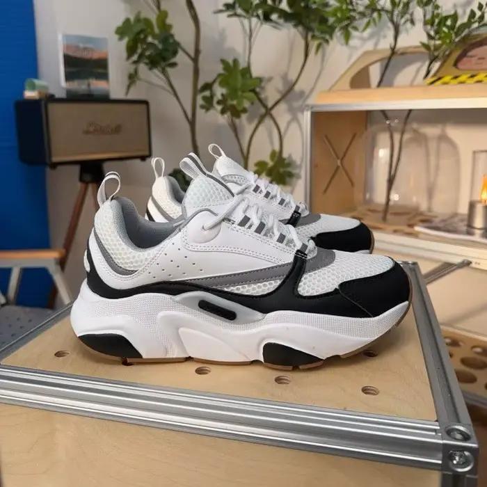 Chaussures de sport décontractées style rétro pour homme cuir et tissu semelle épaisse pour homme occasions spéciales