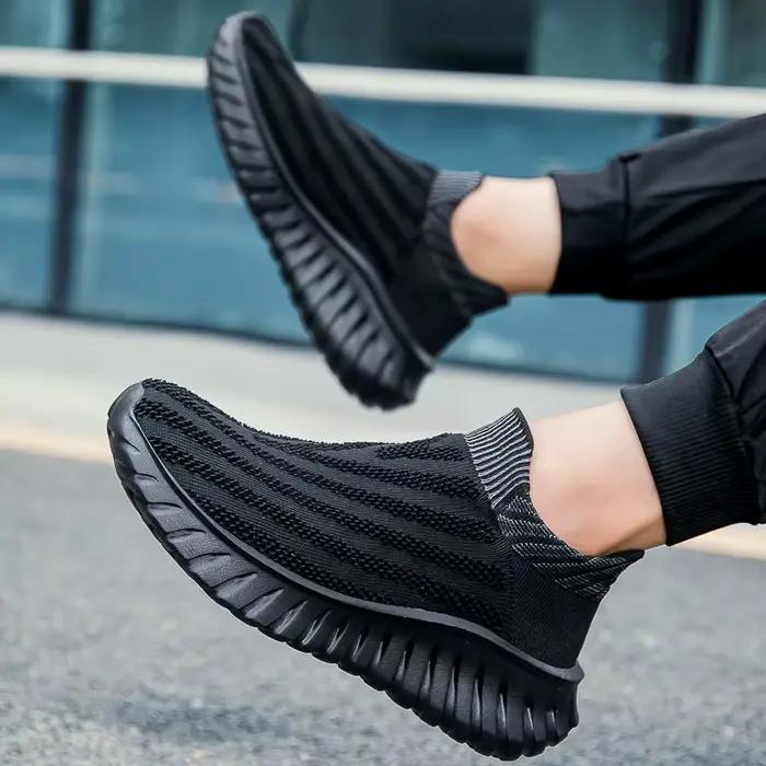 Chaussures de marche à un pied pour hommes