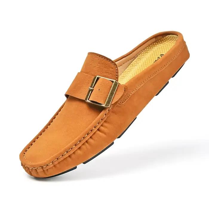 2025 chaussons pour hommes en cuir chaussures décontractées été fond plat en plein air antidérapant confortable luxe à la mode ensemble portant des demi pantoufles