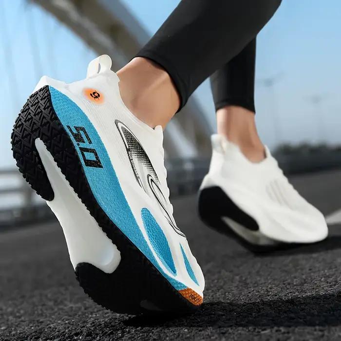 Chaussures de course de sport à la mode