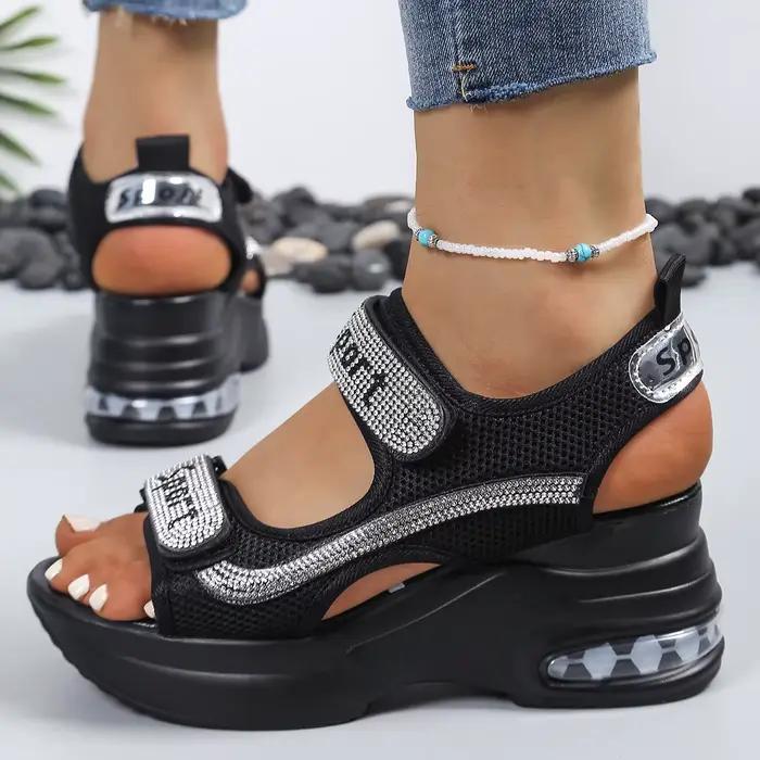 Sandales d'été bout rond confortables décontractées élégantes et sexy à talons hauts pour femmes occasions spéciales