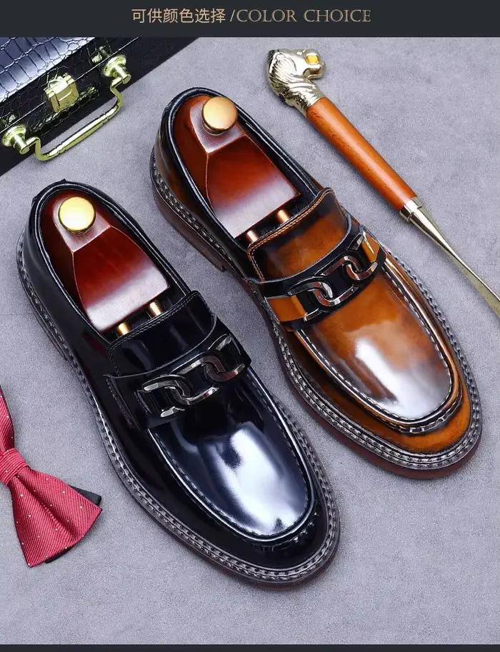 Chaussures en cuir brillant pour hommes, nouvelles chaussures lazier décontractées d'affaires britanniques à semelle épaisse améliorant la hauteur