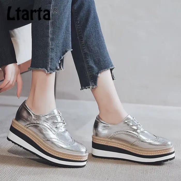 LTARTA Chaussures à muffins à plateforme sculptée Brock de style britannique pour femmes