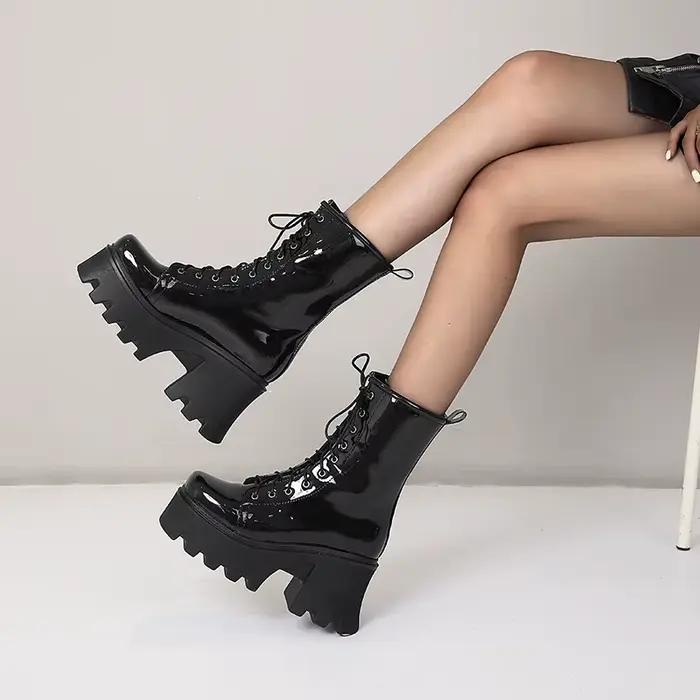 Bottes mi-mollet en cuir verni brillant, sangles croisées, super optique, haute rose, rouge, style d