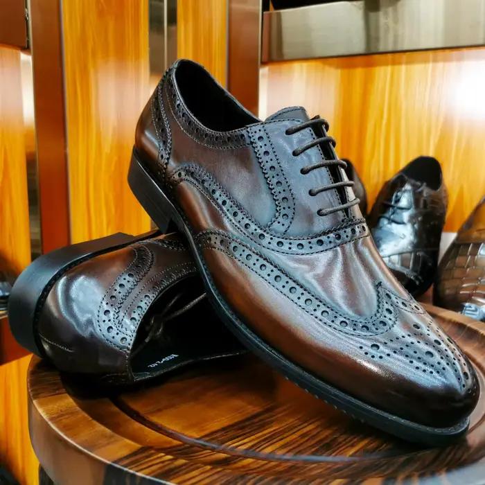 Chaussures habillées de luxe pour hommes en cuir véritable richelieu bout d'aile Oxford noir marron