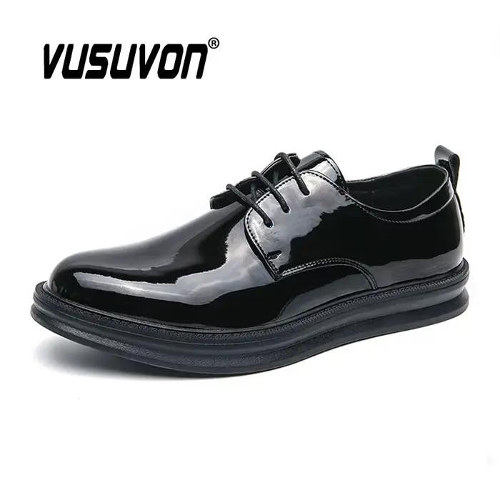 Hommes Derby chaussures mode respirant en cuir verni mocassins 38-46 taille semelle en caoutchouc en
