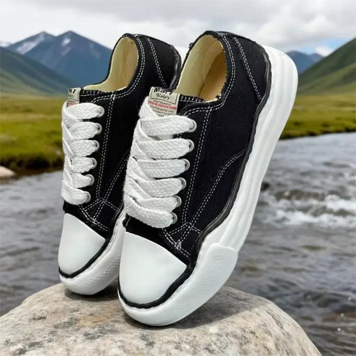 Sneakers pour hommes tendance 2026, style sportif, parfaites avec des jeans