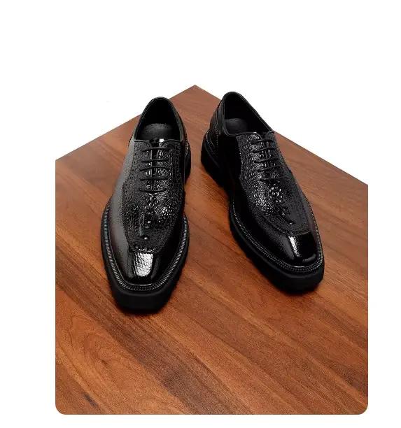 Mocassins pour hommes avec dentelle fond épais en cuir à motifs faits à la main grande taille haut d