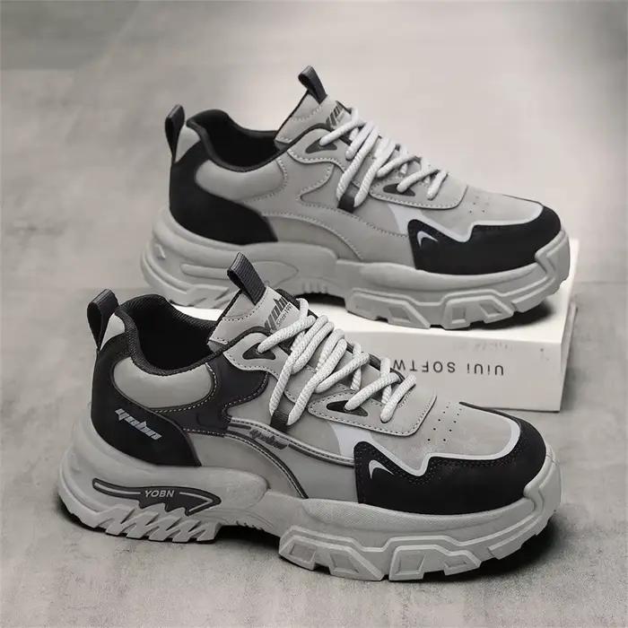 Nouvelles chaussures de sport pour hommes Printemps 2026 avec semelles épaisses rehaussantes