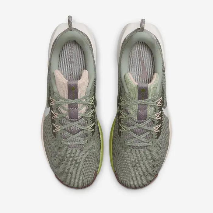 Nike véritable Pegasus Trail 5 chaussures de course tout-terrain rembourrées pour femmes DV3865-300