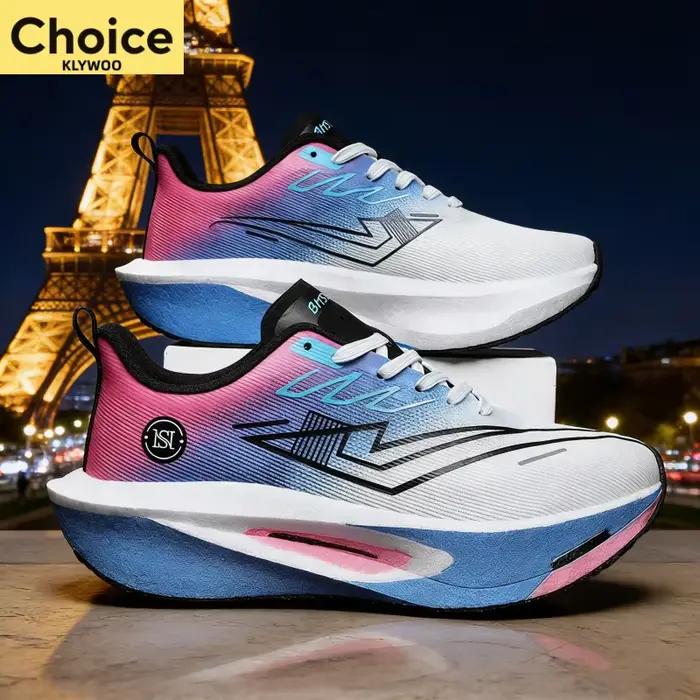 Chaussures de course à pied avec plaque en carbone