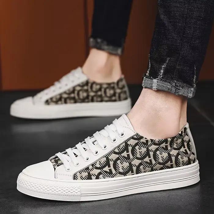 Chaussures décontractées tendance pour hommes en cuir de vache et toile