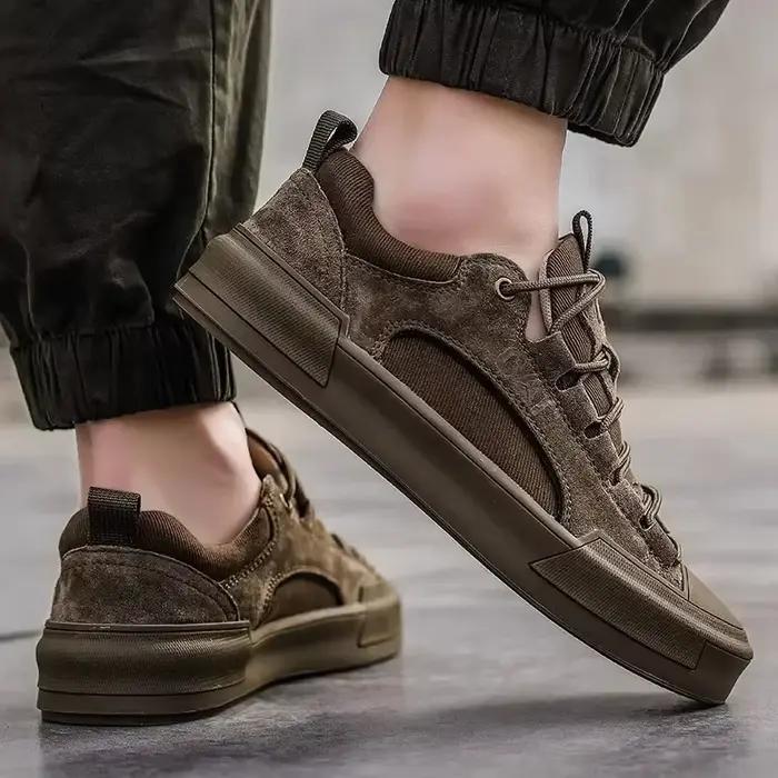 Tendance hommes chaussures en cuir décontractées 2023 nouvelles