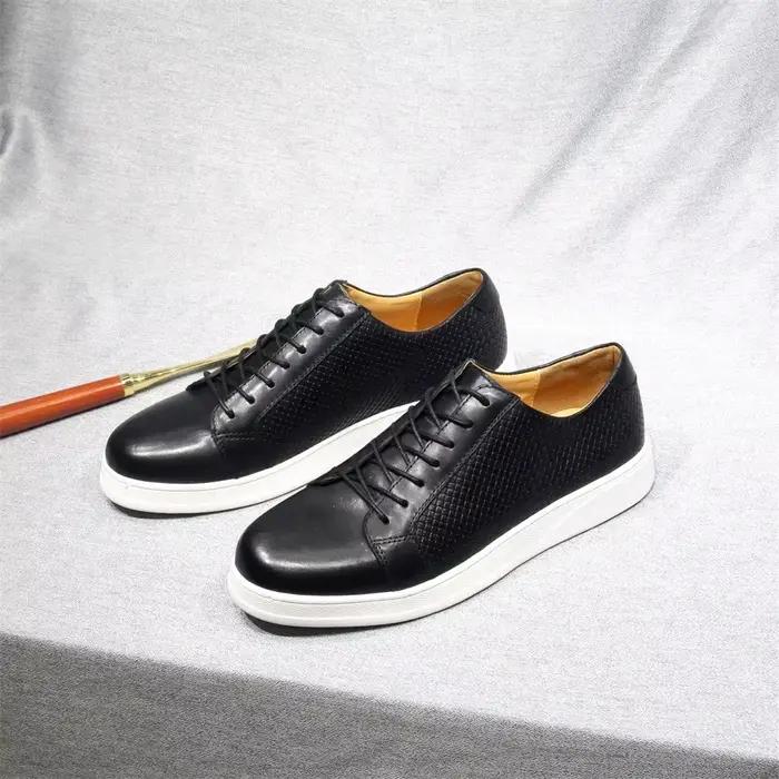Chaussures décontractées en cuir véritable de Style européen pour hommes