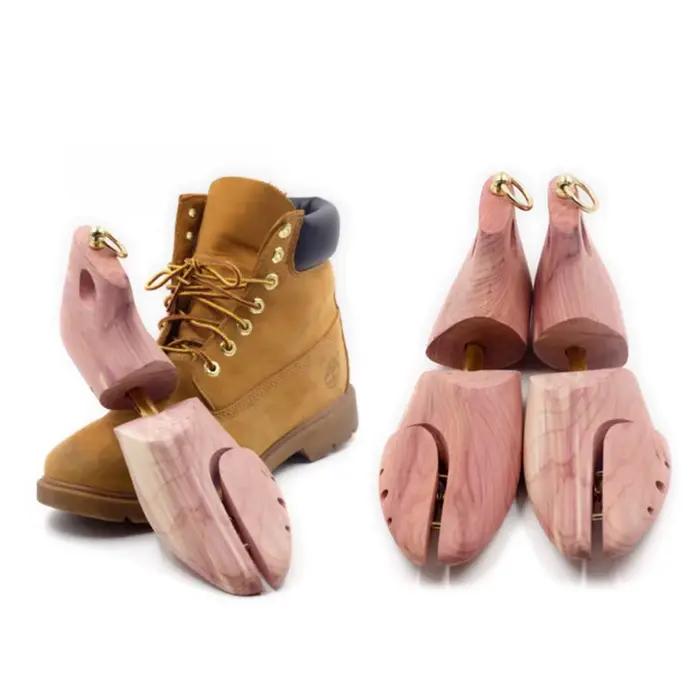 1 paire de chaussures réglables en bois de cèdre rouge pour hommes