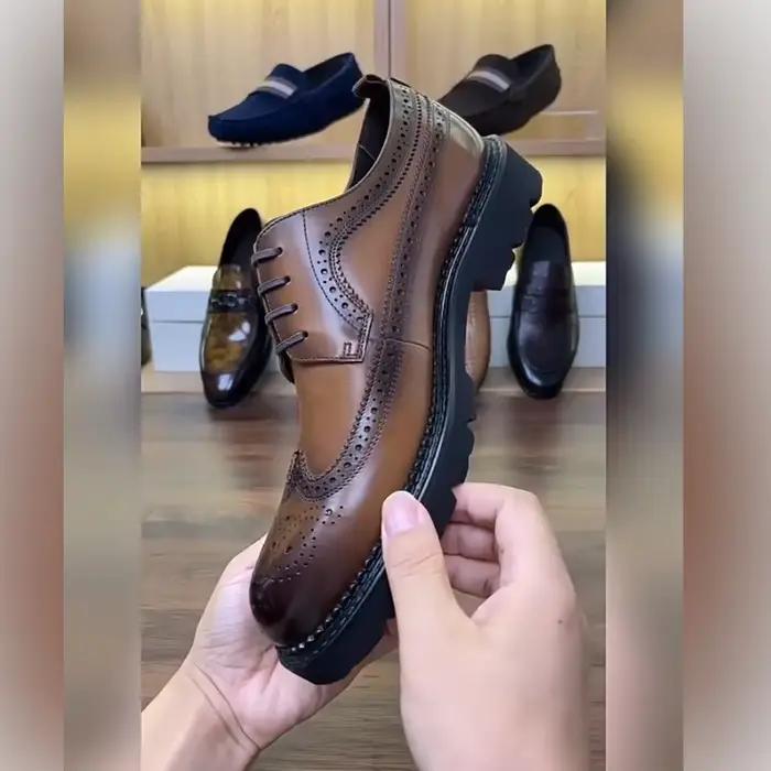 Brock – chaussures en cuir véritable gaufré pour hommes