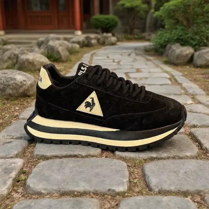 Chaussures de sport décontractées pour hommes style simple élégant antidérapantes résistantes à lusure hautes qualités pour course occasions spéciales