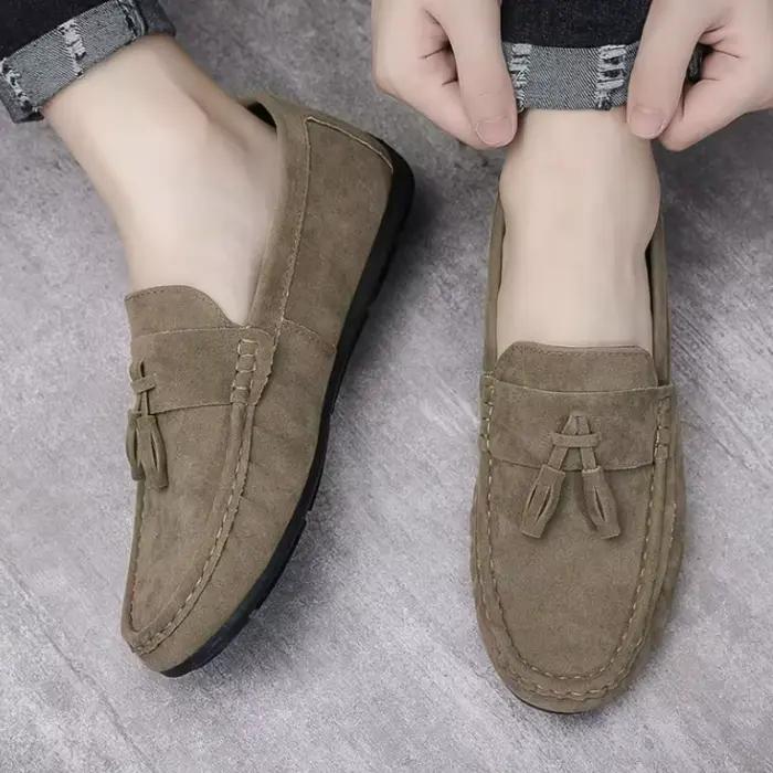 Mocassins à semelle souple confortables pour hommes, chaussures décontractées en plein air, chaussures en cuir à la mode, chaussures de conduite plates pour hommes, automne