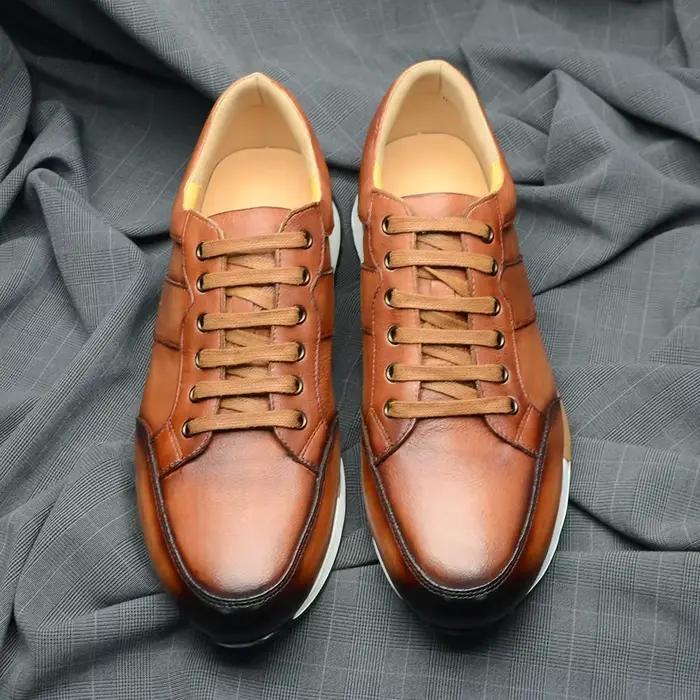 Baskets décontractées originales pour hommes en cuir véritable marron et noir, chaussures de sport et de marche tendance, chaussures Derby plates à lacets pour homme
