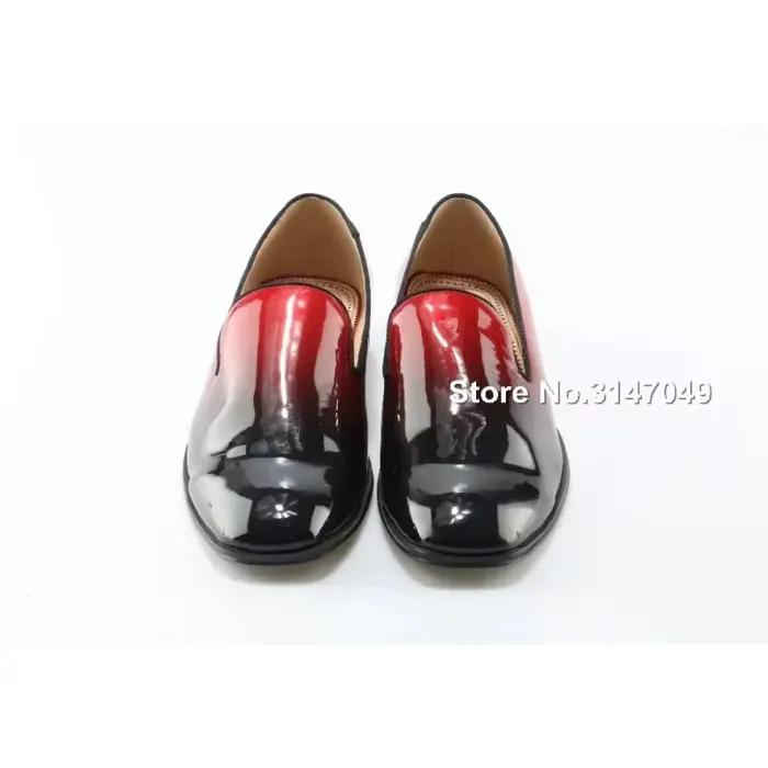 Couleur mixte cuir verni Creepers appartements bonne qualité hommes chaussures offre spéciale Zapatos Mujer rouge noir hommes chaussures robe mocassins chaussures
