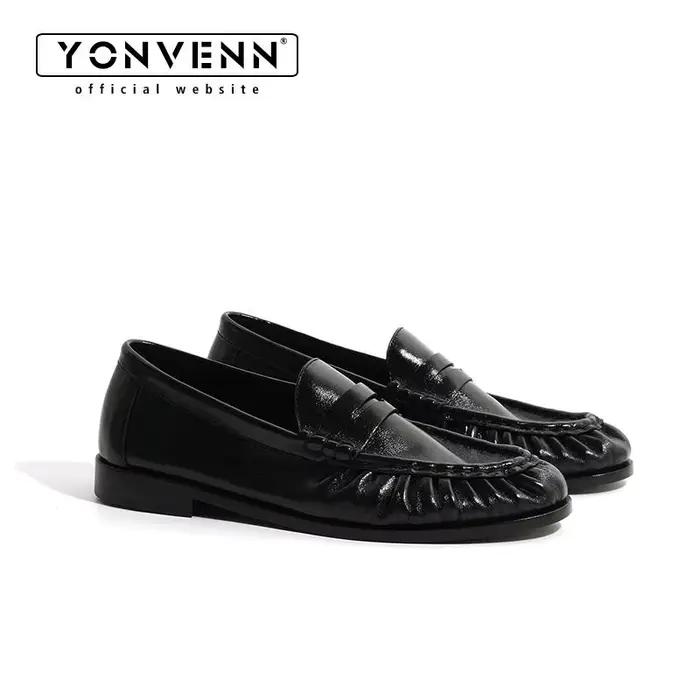Nouveaux mocassins rétro pour hommes, au design classique et plissé, parfaits pour le travail et les trajets quotidiens, avec chaussures en cuir à enfiler.