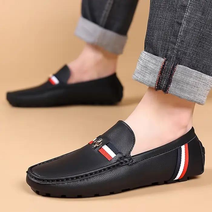 Nouvelles chaussures décontractées en cuir noir pour homme