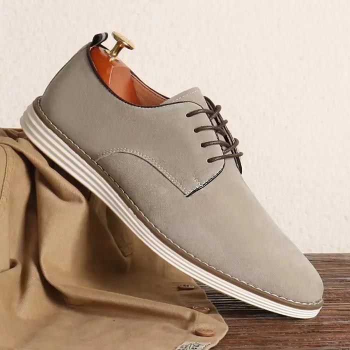 Hommes britannique rétro en cuir chaussures décontractées baskets