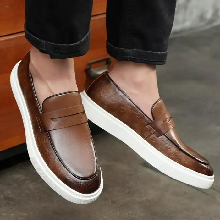 Chaussures décontractées pour hommes mocassins de Style britannique nouvelles