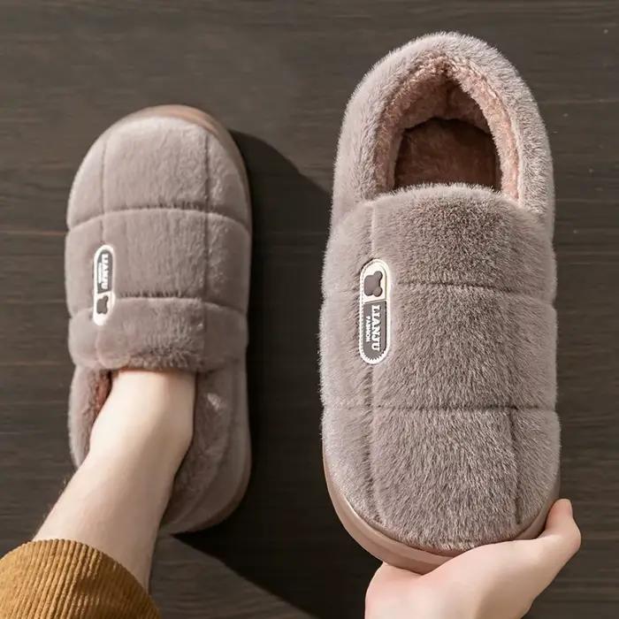 Chaussons hiver unis en coton avec semelle pelucheuse antidérapante pour homme occasions intérieures détente confortable à offrir