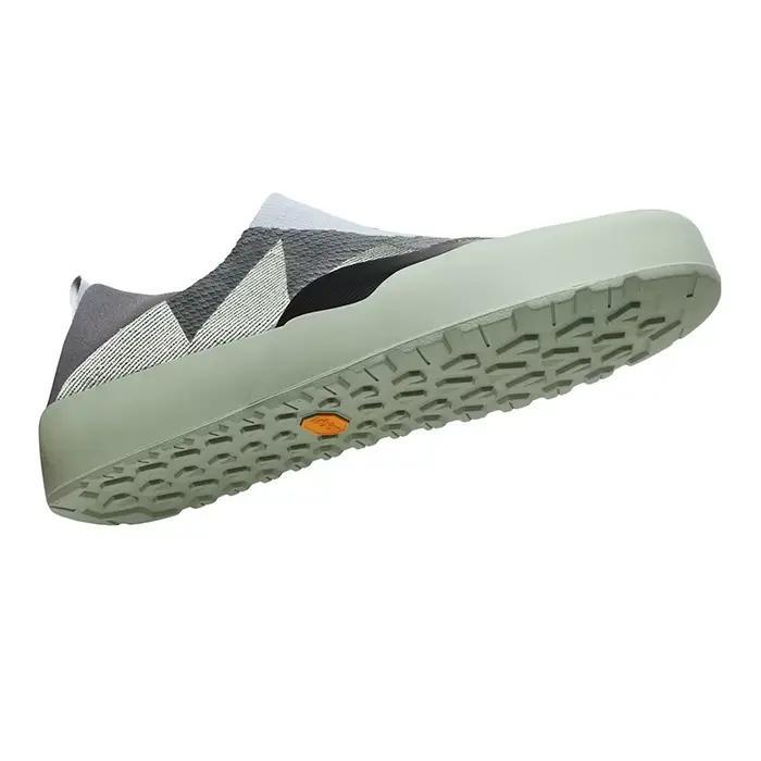 Chaussures d'escalade 2026 en tissu coton pour randonnée confortable et style moderne pour homme et femme occassions extérieures
