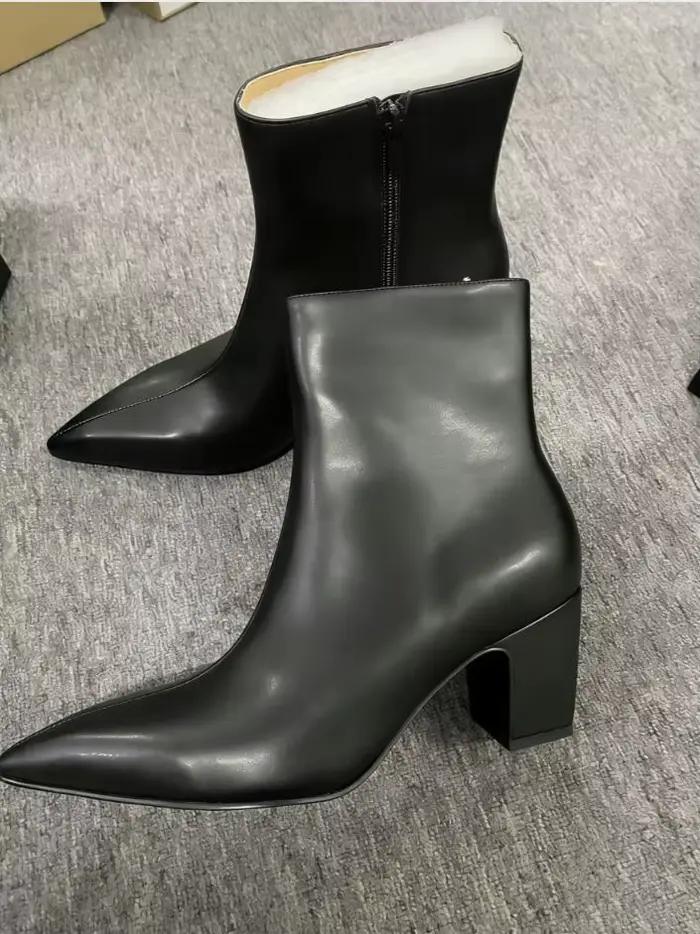 Bottes Chelsea noires à bout pointu en cuir véritable pour homme style britannique polyvalentes pour événements formels et sorties urbaines