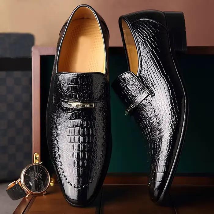 Chaussures en cuir hommes PU luxe motif Crocodile hommes chaussures habillées d'affaires décontracté chaussure sociale mâle chaussures de mariage Zapatos Hombre