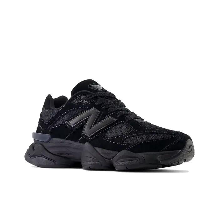 Chaussures New Balance 9060 Triple Black pour Hommes - Design Monochrome - Semelle Amortissante - Style Urbain Élégant