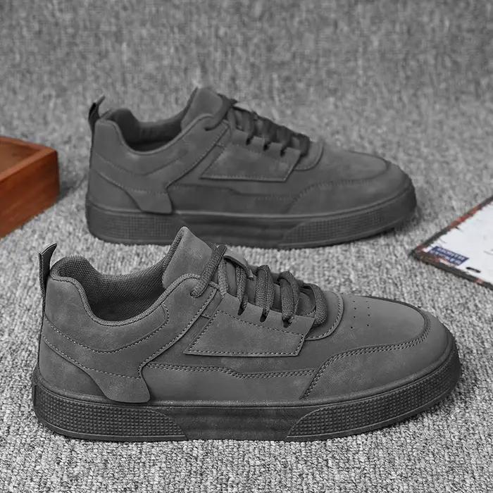 Baskets décontractées en daim pour hommes – Chaussures basses élégantes à lacets pour un usage quotidien et une mode de rue